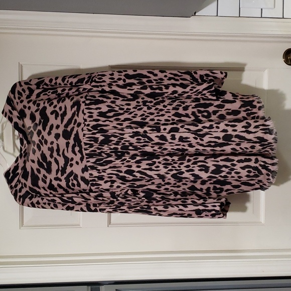 Umgee Animal Print Tunic - Picture 4 of 12